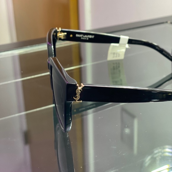 Host Pick!!🎉 Yves Saint Laurent SL M29 Sunglasses - Picture 3 of 8